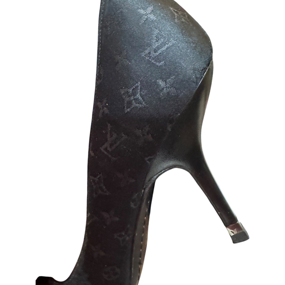 Louis Vuitton Black Monogram Mini Lin Satin Pumps in Box With COA - Picture 16 of 16
